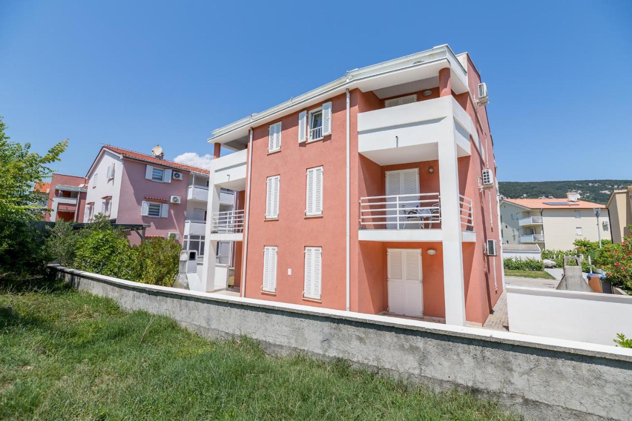 Apartments Melania & Antonia Baška Buitenkant foto